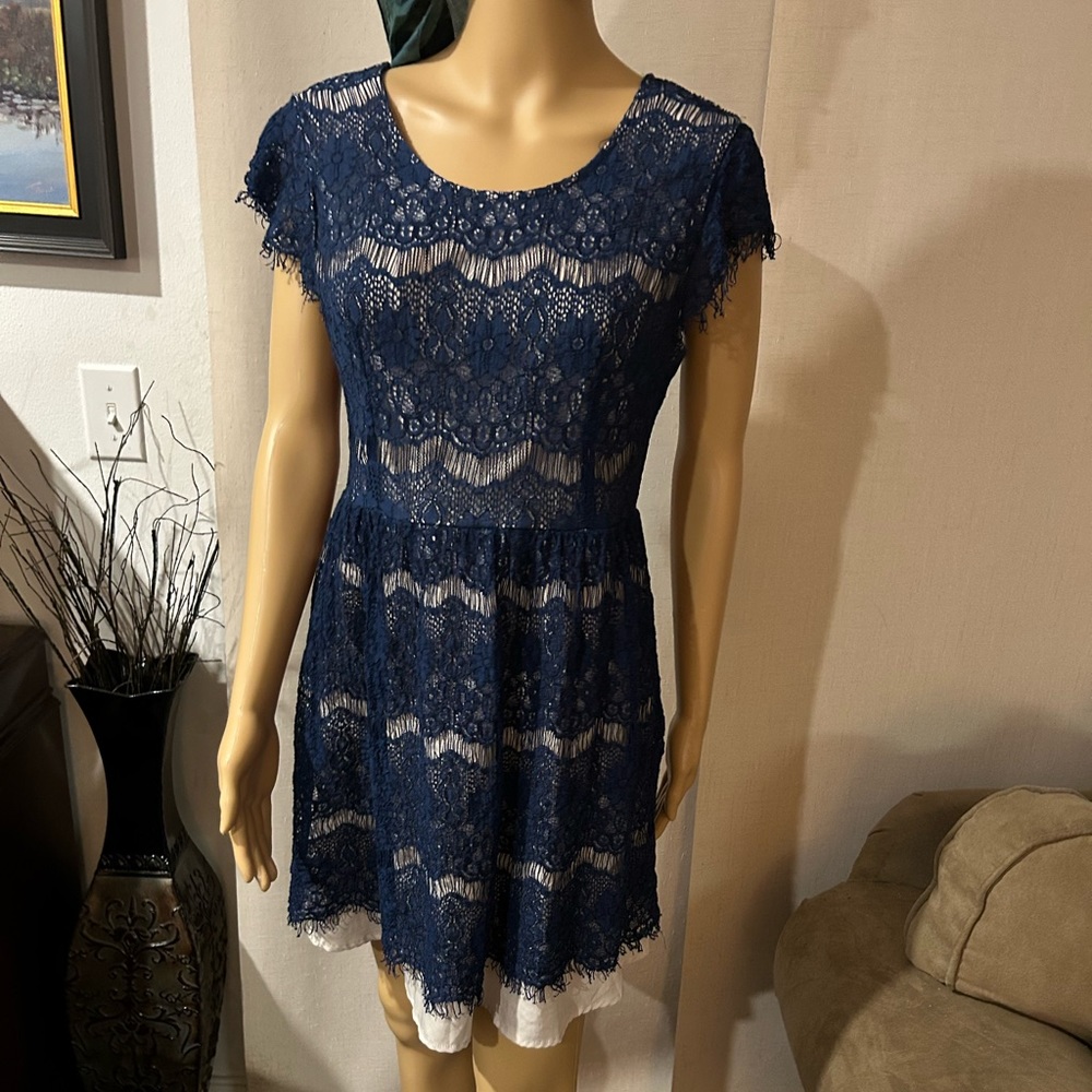 Forever 21 blue lace overlay dress. Sz L